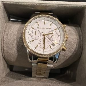 Two-toned metal Michael Kors watch